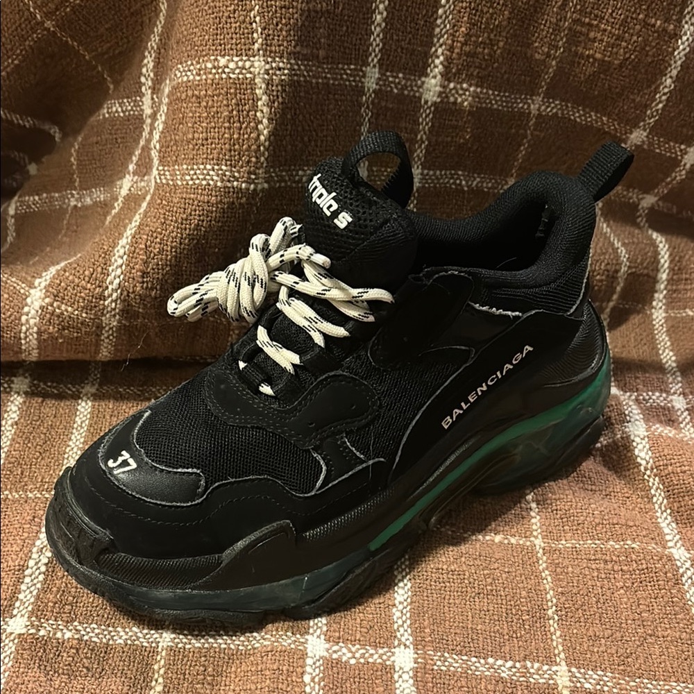 Balenciaga Black and Green Sneakers with Chunky Midsole